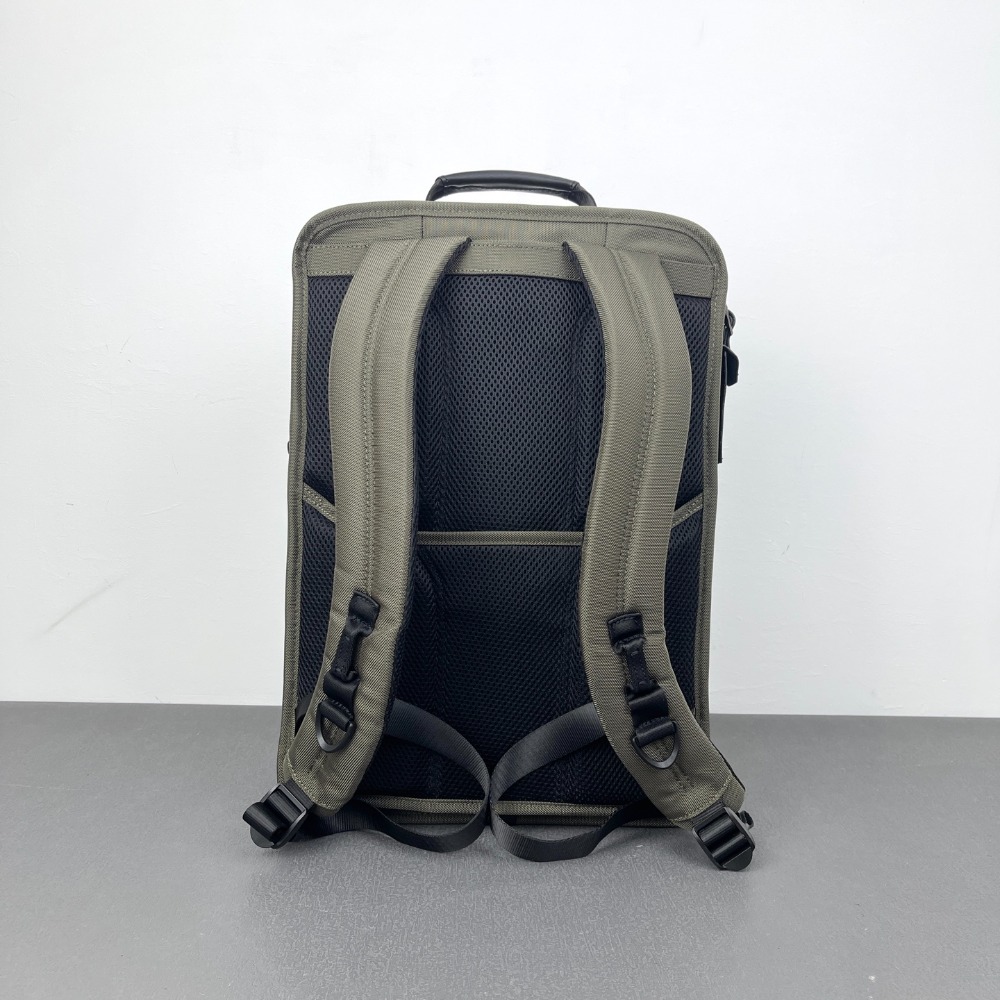 Zaino da uomo di lusso, in nyl - Luxury Bags For Travel recensione e prezzo