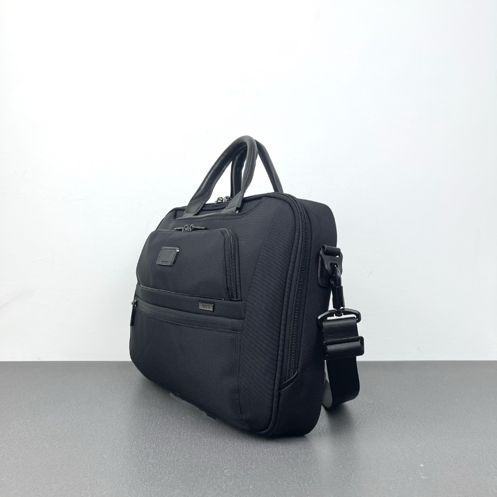 Valigetta da lavoro di lusso p - Luxury Bags For Travel recensione e prezzo