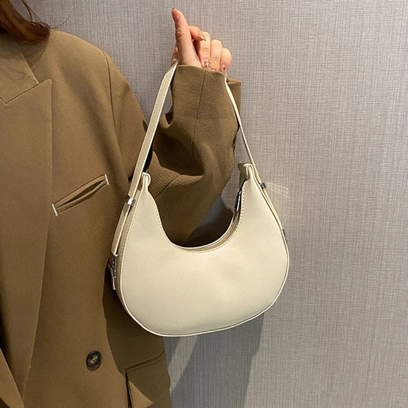 Borsa Sottospalla da Donna in  - Luxury Bags For Travel recensione e prezzo